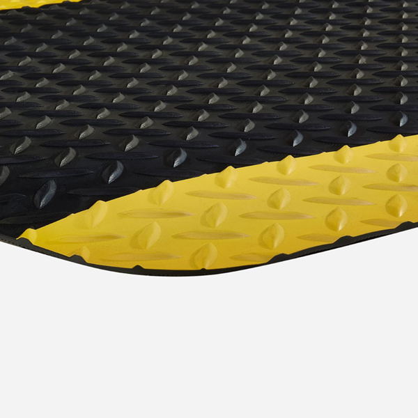 Durable Vinyl Surface Anti-Slip Comfortable Mat For Dry Heavy Duty Use